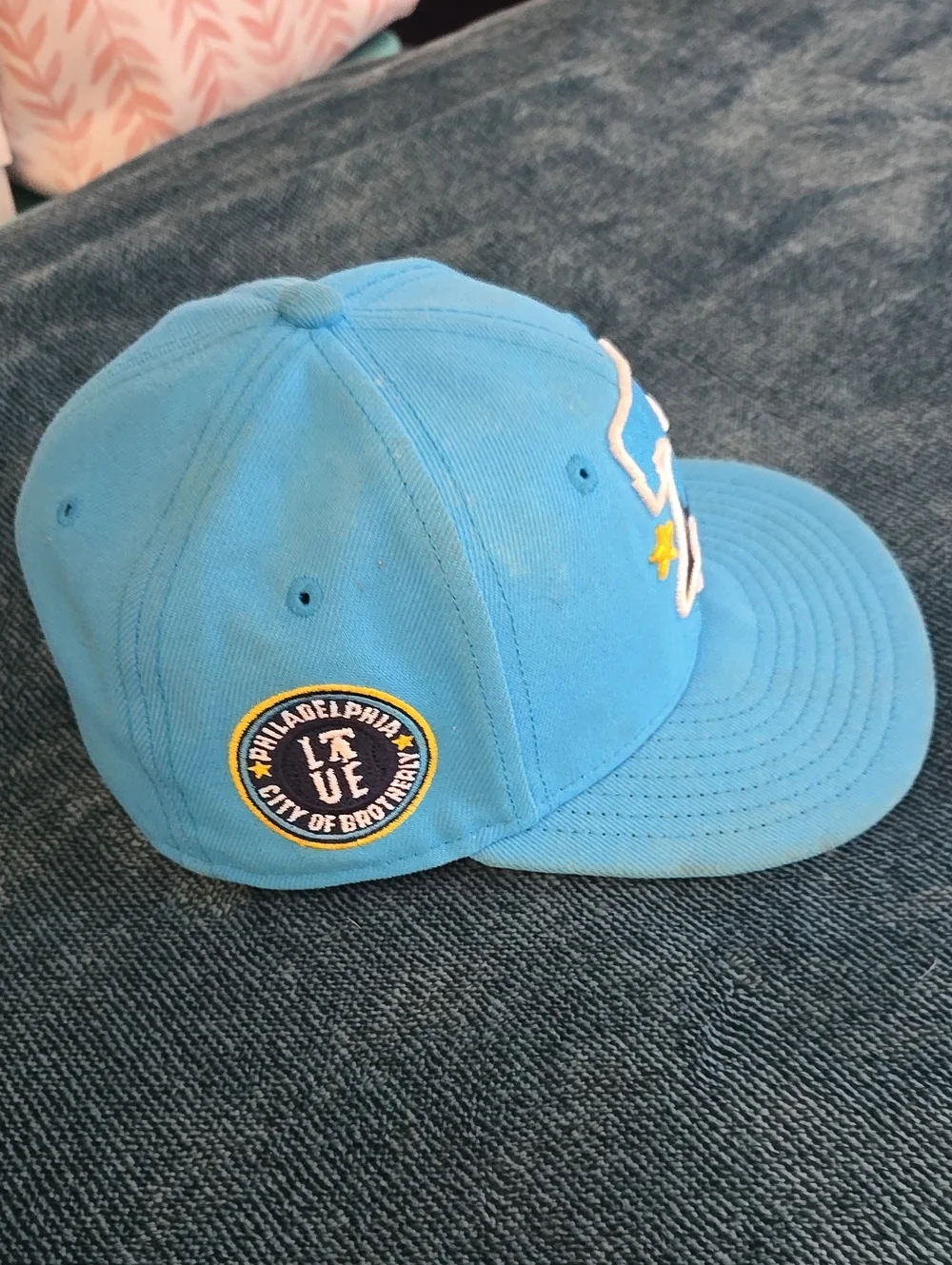 New Era Philadelphia Phillies City Connect Bright Turquoise 59FIFTY Fitted Cap